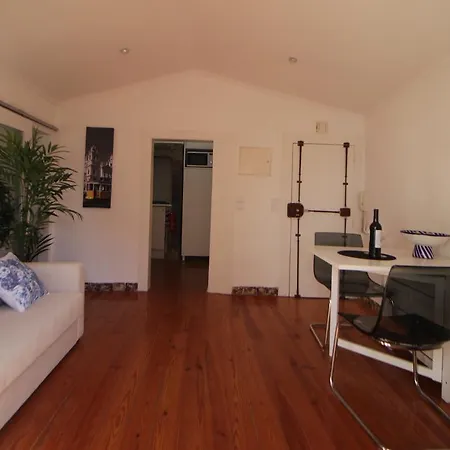Chiado/bica Apartment Lisbon